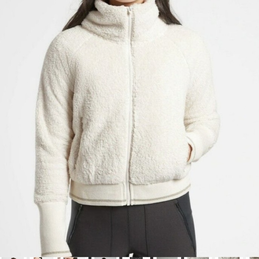 BNWT Athleta Tugga Sherpa Cropped Bomber Jacket XL Natural Beige Cream - Picture 2 of 14